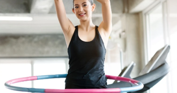 7 bai tap voi vong lac giup giam can hieu qua 69466f95b2ca9