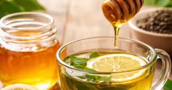 5 loi ich suc khoe khi uong tra xanh pha mat ong 695b87e4656ba